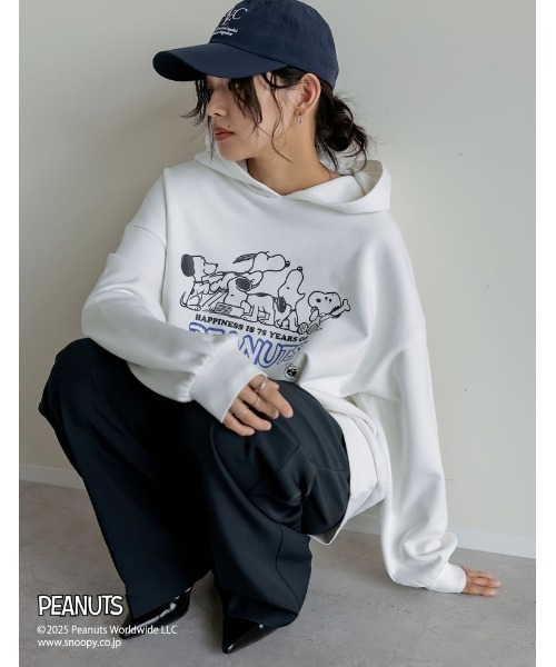 PEANUTS（ピーナッツ）の「[PEANUTS][別注]オーバーサイズフーディー（スウェット・レディース・ホワイト/チャコールグレー/グレー・MEDIUM/LARGE）」の14枚目の写真