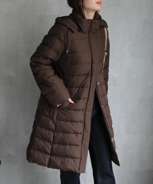 sakishimatokyo（サキシマトーキョー）の「＜sakishimatokyo premium＞【プレミアムダウン使用】Aライン フォックスファーダウンコート（ダウンジャケット/コート・レディース・ブラウン/ベージュ/ネイビー/ブラック/カーキ・MEDIUM/LARGE）」の17枚目の写真