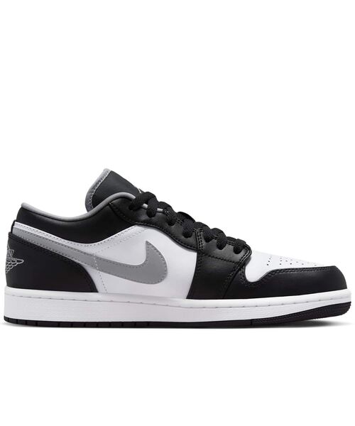 JORDAN BRAND(ジョーダンブランド)の「エア ジョーダン 1 LOW メンズシューズ / Air Jordan 1 Low Men's Shoes 553558-040 Black(スニーカー・メンズ・ブラック・27/26.5/26/30/29.5/29/28.5/28/25.5/25/27.5)」の5枚目の写真