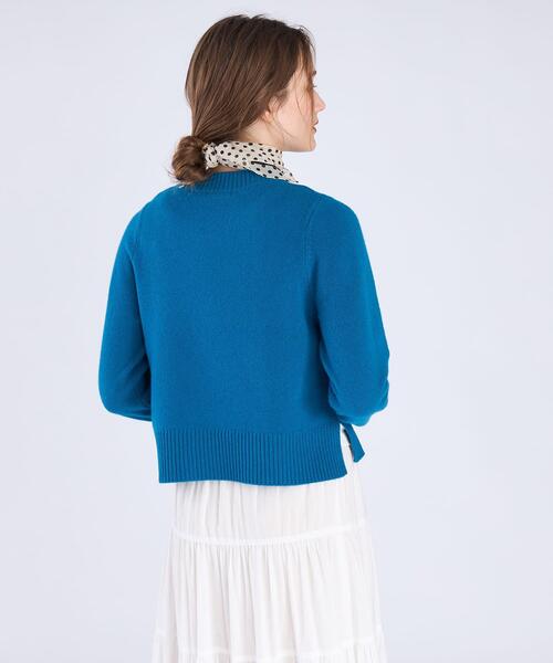 To b. by agnes b.（トゥービーバイアニエスベー）の「ウール リブ カフス ニット プルオーバー（ニット/セーター・レディース・ブルー・FREE）」の4枚目の写真