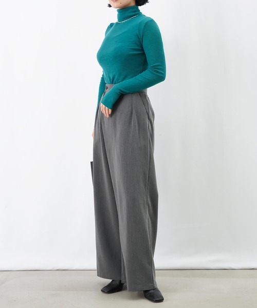 LUCA/LADY LUCK LUCA(ルカ/レディラックルカ)の「LC/LLL ウールシルクタートル(Tシャツ/カットソー・レディース・グリーン/ブラック/オフホワイト・FREE)」の22枚目の写真