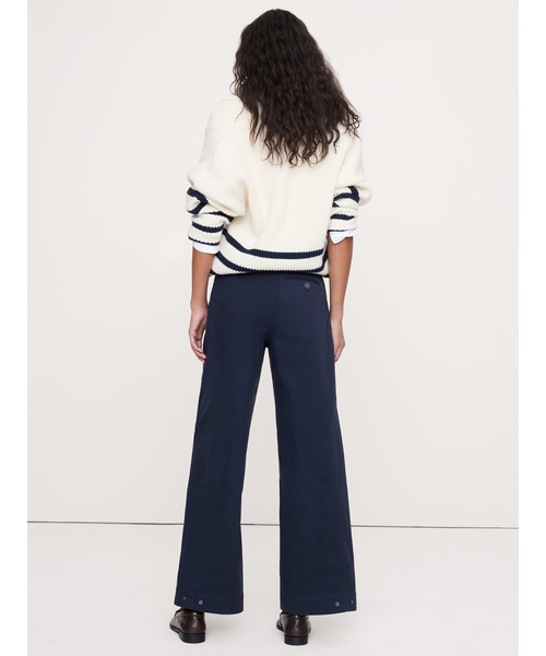 Banana Republic（バナナリパブリック）の「ハイライズ ストレッチキャンバス セーラーパンツ（その他パンツ・レディース・ネイビー/アイボリー・2/8/0/6/4）」の6枚目の写真