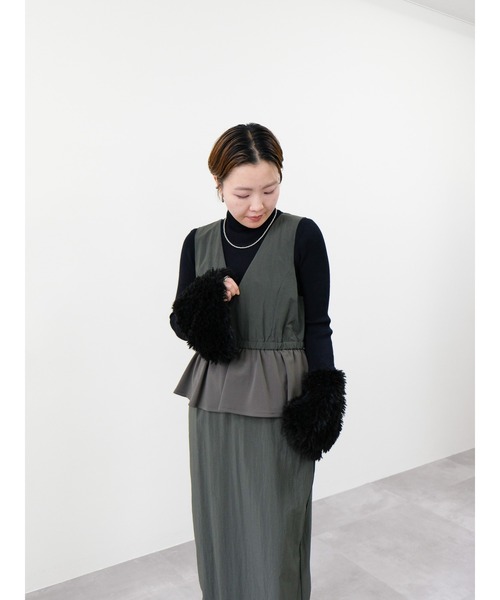 DOLLUPOOPS（ドールアップウップス）の「異素材ペプラムミリタリーライクワンピース（ワンピース・レディース・カーキ/ブラック/ピンク・38）」の4枚目の写真