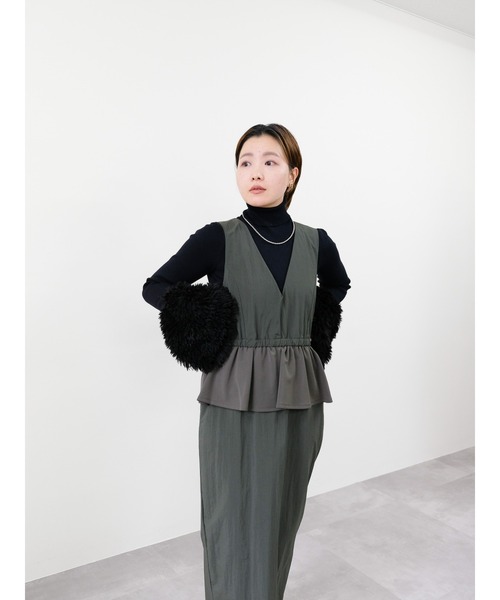 DOLLUPOOPS（ドールアップウップス）の「異素材ペプラムミリタリーライクワンピース（ワンピース・レディース・カーキ/ブラック/ピンク・38）」の6枚目の写真