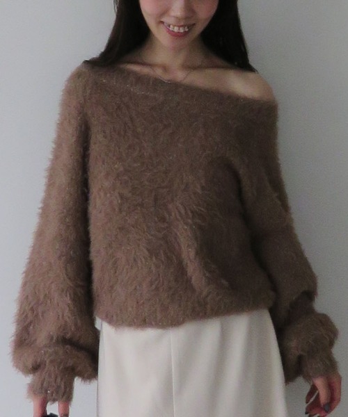 archives(アルシーヴ)の「ラメブークレフェザーニットプルオーバー(ニット/セーター・レディース・アイボリー/グレー/モカ/ネイビー/ピンク・MEDIUM)」の4枚目の写真