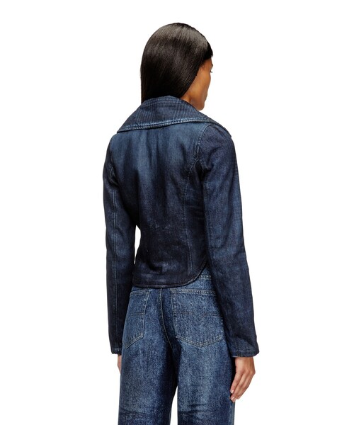 DIESEL(ディーゼル)の「ウィメンズ デニムジャケット DE-ALI-S(デニムジャケット・レディース・インディゴブルー・LARGE/MEDIUM/SMALL/X-SMALL)」の4枚目の写真