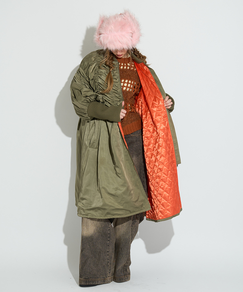 ANNA SUI NYC（アナ スイ エヌ ワイ シー）の「≪ WEB限定 / 追加 ≫ANNA SUI NYC / アナスイエヌワイシー ロングMA-1コート（MA-1・レディース・ブラック/カーキ・FREE）」の18枚目の写真