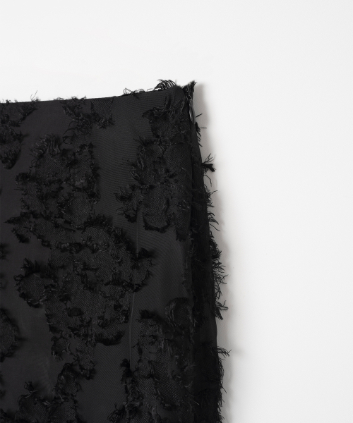 MILLO WOMEN（ミロウーマン）の「シアーラッフルミディスカート[ブラック]（スカート・レディース・その他・SMALL/MEDIUM）」の6枚目の写真