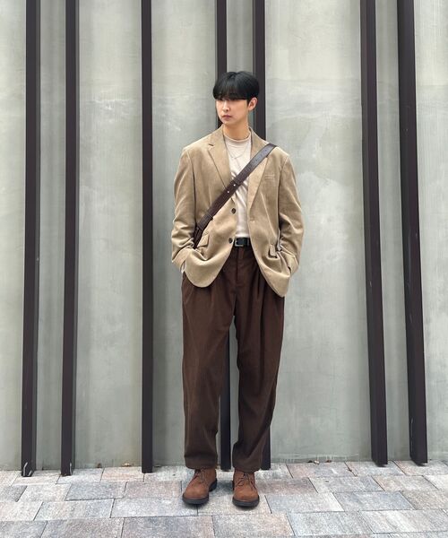 MUSINSA STANDARD（ムシンサスタンダード）の「特大コーデュロイブレザー[ベージュ]（テーラードジャケット・メンズ・その他・MEDIUM/LARGE/X-LARGE/XX-LARGE）」の17枚目の写真