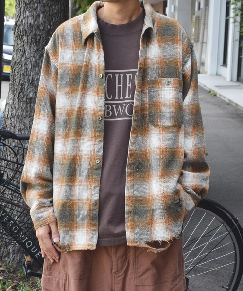 Anachronorm（アナクロノーム）の「【ANACHRONORM】OMBRE CHECK DAMAGED WIDE FLANNEL SHIRTS（シャツ/ブラウス・メンズ・パープル/オレンジ・2/3）」の7枚目の写真