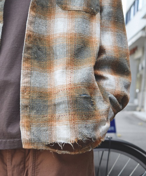 Anachronorm（アナクロノーム）の「【ANACHRONORM】OMBRE CHECK DAMAGED WIDE FLANNEL SHIRTS（シャツ/ブラウス・メンズ・パープル/オレンジ・2/3）」の8枚目の写真