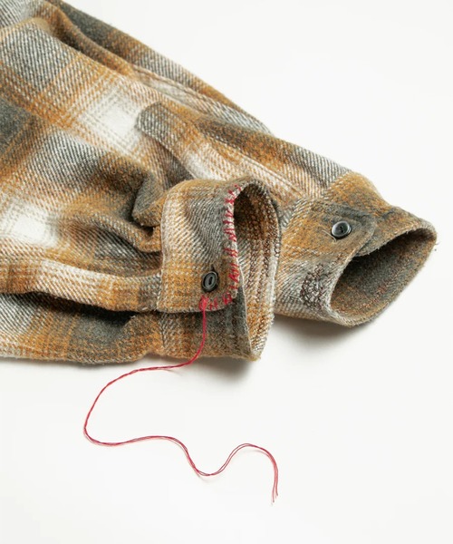 Anachronorm（アナクロノーム）の「【ANACHRONORM】OMBRE CHECK DAMAGED WIDE FLANNEL SHIRTS（シャツ/ブラウス・メンズ・パープル/オレンジ・2/3）」の14枚目の写真
