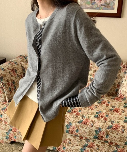 yuue' ( wear )（ユーイ）の「フェイクレイヤードチェック柄カーディガン（カーディガン/ボレロ・レディース・アイボリー/ブラック/グレー/ネイビー・FREE）」の12枚目の写真