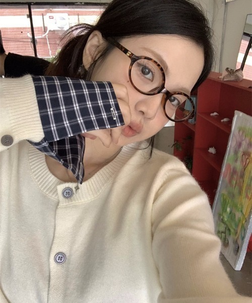 yuue' ( wear )（ユーイ）の「フェイクレイヤードチェック柄カーディガン（カーディガン/ボレロ・レディース・アイボリー/ブラック/グレー/ネイビー・FREE）」の20枚目の写真