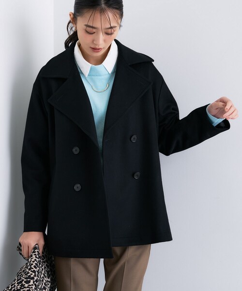 INDIVI（インディヴィ）の「【軽やか／ゆったり】ウール混ショートトレンチコート（トレンチコート・レディース・ライトグレー系8/ブラック・05/13/15 /36/38/40）」の4枚目の写真