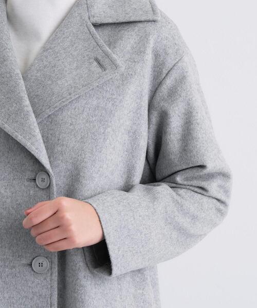 INDIVI（インディヴィ）の「【軽やか／ゆったり】ウール混ショートトレンチコート（トレンチコート・レディース・ライトグレー系8/ブラック・05/13/15 /36/38/40）」の16枚目の写真