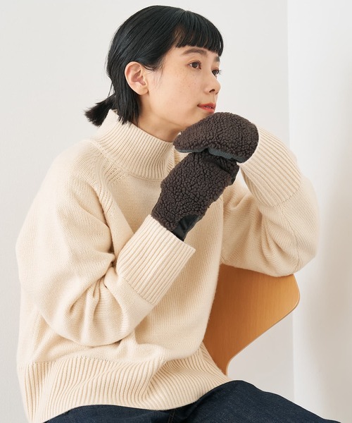 collex（コレックス）の「【福田手袋】【タッチパネル対応】ボアミトングローブ（手袋・レディース・ブラック/アイボリー/チャコールグレー・フリー）」の3枚目の写真