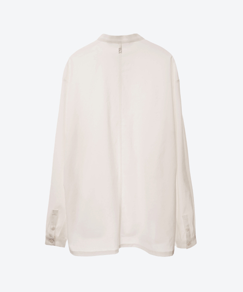 UNTAGE（アンテージ）の「リネンヘンリーシャツ[ホワイト(ユニセックス)]_UTS-FS83（シャツ/ブラウス・メンズ・その他・MEDIUM/LARGE）」の2枚目の写真