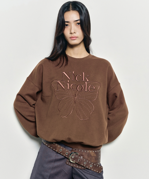 NICK&NICOLE(ニックアンドニコール)の「VOLUME BUTTERFLY SIGNATURE SWEATSHIRT_BROWN(スウェット・レディース・その他・FREE)」の1枚目の写真