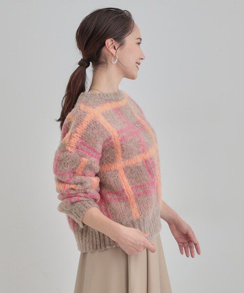 Cutie Blonde（キューティーブロンド）の「【S-LL】女性らしさ漂う ふわふわチェック柄ニット（ニット/セーター・レディース・ホワイト系2/ネイビー系1/ピンク系・01/02/04/03）」の13枚目の写真