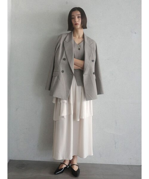 LAGUNAMOON（ラグナムーン）の「カフスダブルテーラードジャケット（テーラードジャケット・レディース・グレー/チャコールグレー/ベージュ・FREE）」の17枚目の写真
