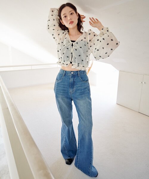 Kastane（カスタネ）の「フラワーステッチブラウス（シャツ/ブラウス・レディース・アイボリー/ブラック/サックスブルー・FREE）」の12枚目の写真