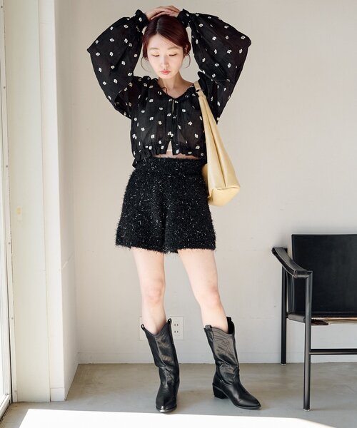 Kastane（カスタネ）の「フラワーステッチブラウス（シャツ/ブラウス・レディース・アイボリー/ブラック/サックスブルー・FREE）」の22枚目の写真