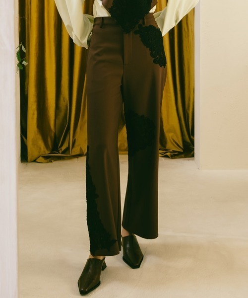 sahara(サハラ)の「Lace Layout Pants/レースレイアウトパンツ(スラックス・レディース・ブラック/ブラウン/ベージュ・FREE)」の3枚目の写真