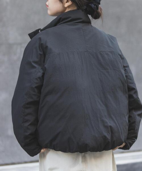 FORK&SPOON(フォークアンドスプーン)の「FORK&SPOON スタンドカラーダウンブルゾン(ブルゾン・レディース・ブラック/グリーン系その他・1)」の7枚目の写真