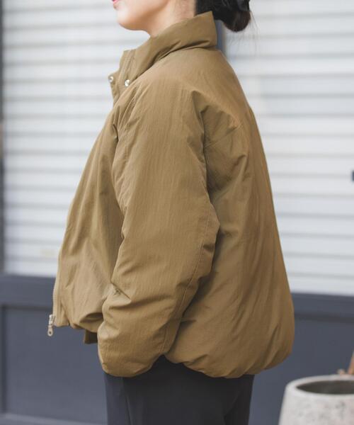 FORK&SPOON(フォークアンドスプーン)の「FORK&SPOON スタンドカラーダウンブルゾン(ブルゾン・レディース・ブラック/グリーン系その他・1)」の15枚目の写真