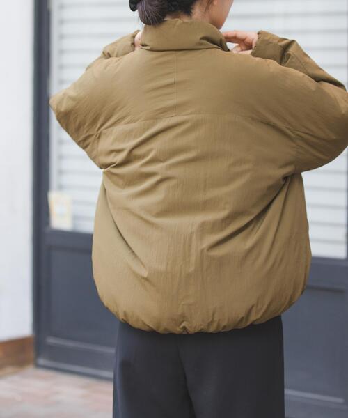 FORK&SPOON(フォークアンドスプーン)の「FORK&SPOON スタンドカラーダウンブルゾン(ブルゾン・レディース・ブラック/グリーン系その他・1)」の16枚目の写真