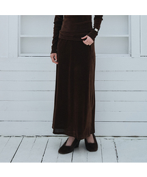 HOWUS（ホワス）の「VELVET LONG SKIRT (BROWN)（スカート）」