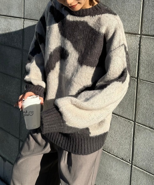 gossara（ゴサラ）の「ニュアンス柄起毛糸PO（ニット/セーター・レディース・チャコール/ブラウン・FREE）」の2枚目の写真