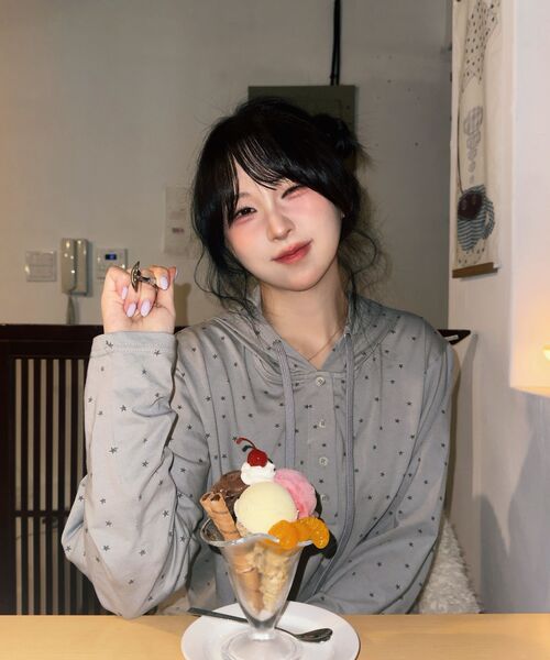 BLUESUNFLOWER(ブルーサンフラワー)の「スターストリングフードパーカー(パーカー・レディース・その他・MEDIUM/LARGE)」の17枚目の写真