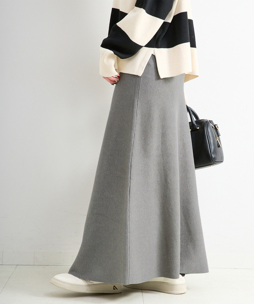 B.C STOCK（ベーセーストック）の「手洗い可 / 吸湿発熱 / ソリストヒートフレアスカート（スカート・レディース・ブラック/ベージュ/チャコールグレー・FREE）」の2枚目の写真