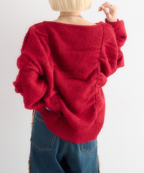 w closet(ダブルクローゼット)の「【5色展開】ドロストシャギーニット(ニット/セーター・レディース・レッド/アイボリー/ベージュ/ブルー/グレー・FREE)」の18枚目の写真