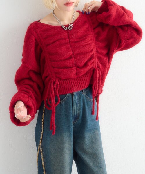 w closet(ダブルクローゼット)の「【5色展開】ドロストシャギーニット(ニット/セーター・レディース・レッド/アイボリー/ベージュ/ブルー/グレー・FREE)」の16枚目の写真