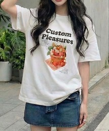 ストローピクニックバスケットグラフィックTシャツ