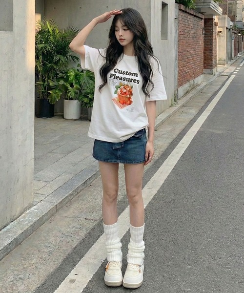 September SEOUL(セプテンバーソウル)の「ストローピクニックバスケットグラフィックTシャツ(Tシャツ/カットソー・レディース・ホワイト/ブルー・FREE)」の8枚目の写真