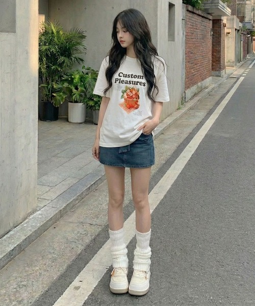September SEOUL(セプテンバーソウル)の「ストローピクニックバスケットグラフィックTシャツ(Tシャツ/カットソー・レディース・ホワイト/ブルー・FREE)」の9枚目の写真