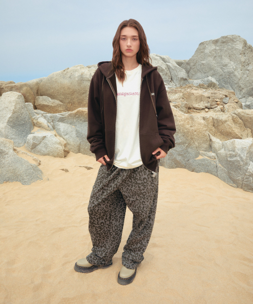 LMCの「OG ZIP-UP HOODIE heather gray(パーカー・レディース・その他・L/M/S/X-SMALL/XL)」の6枚目の写真