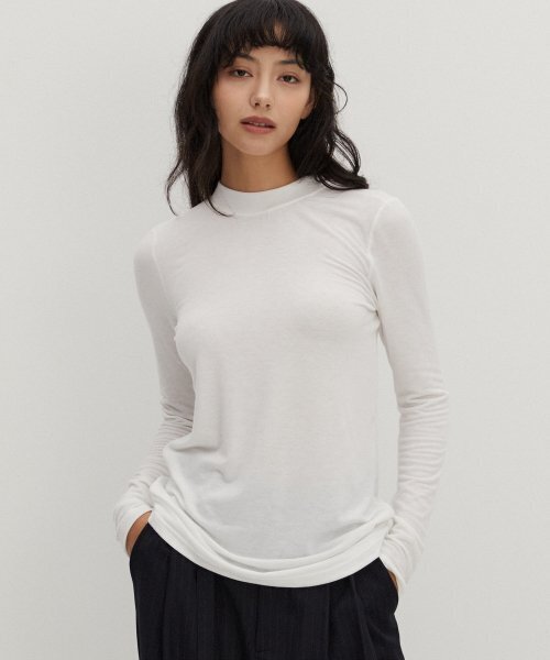 RAVEROUS(レイバーロス)の「ウールライクベーシックTシャツホワイト(Tシャツ/カットソー・レディース・その他・1)」の1枚目の写真
