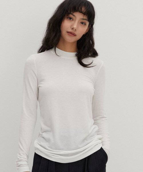 RAVEROUS(レイバーロス)の「ウールライクベーシックTシャツホワイト(Tシャツ/カットソー・レディース・その他・1)」の2枚目の写真