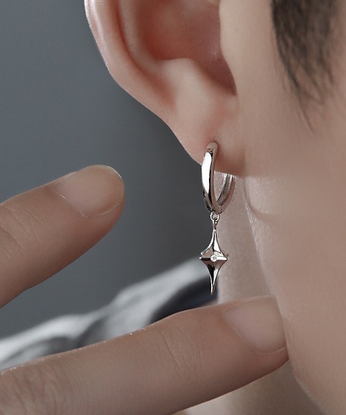 ARCHIVER(アーカイバ)の「【Bz】スターダストモチーフドロップリングペアピアス ユニセックス(MA/EKW135)(ピアス(両耳用)・レディース・シルバー・FREE)」の6枚目の写真