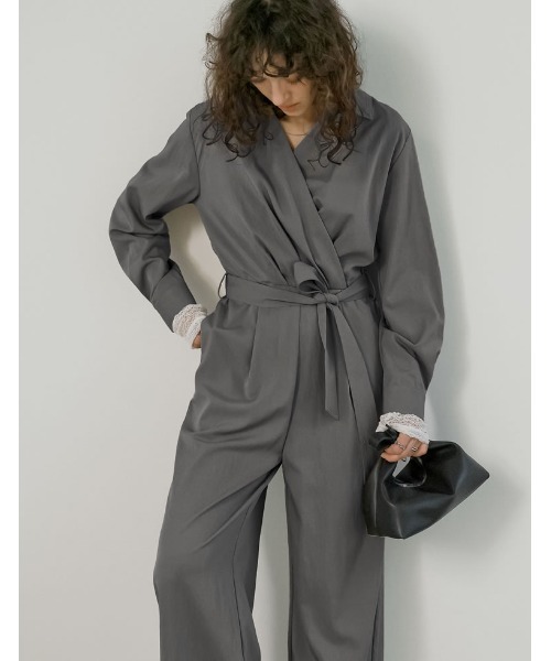 Re:EDIT（リエディ）の「[2026S/S COLLECTION][低身長/高身長サイズ有]ポーラカシュクールオールインワン（つなぎ/オールインワン・レディース・チャコールグレー/ブラック/ベージュ・SHORT/MEDIUM/TALL/LARGE）」の16枚目の写真
