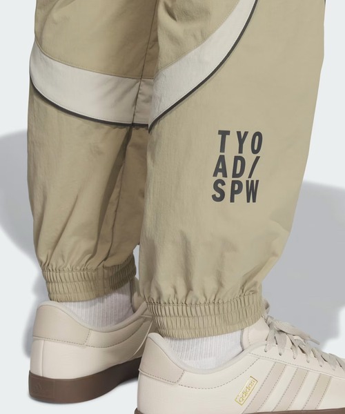adidas(アディダス)の「adidas/アディダス ロングパンツ トラックパンツ ジャージ BRAND LOVE ルーズフィット ライトウーブン フルレングス エラスティックカフ パンツ P4286(その他パンツ・メンズ・ブラック/ベージュ・M/L/XL/2XL/3XL)」の13枚目の写真