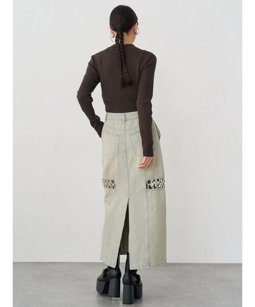 MURUA（ムルーア）の「ツイストレースアップデニムスカート（デニムスカート・レディース・ブラック/ブルー・1/2）」の3枚目の写真