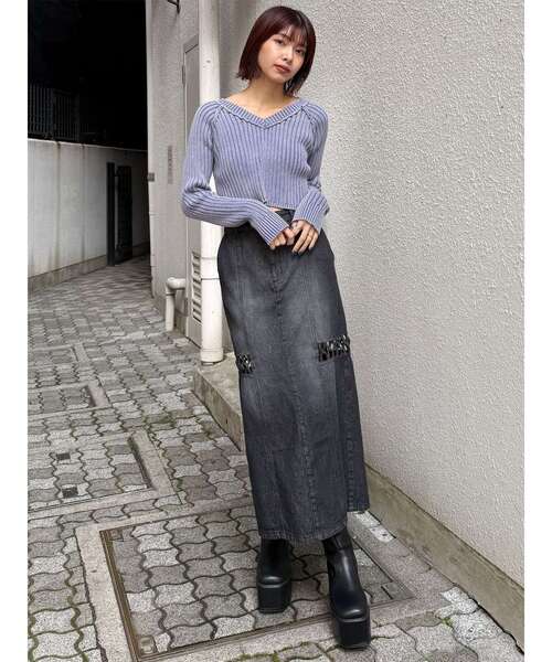 MURUA（ムルーア）の「ツイストレースアップデニムスカート（デニムスカート・レディース・ブラック/ブルー・1/2）」の8枚目の写真