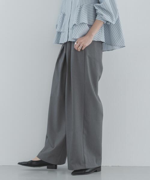 URBAN RESEARCH Sonny Label（アーバンリサーチサニーレーベル）の「ダブルタックワイドイージーパンツ（その他パンツ・レディース・グレー/ブラック・38/36）」の2枚目の写真