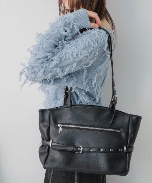 RETRO GIRL（レトロガール）の「ベルトデザイントート（ショルダーバッグ・レディース・ブラウン/オフホワイト/ブラック・ONE SIZE）」の16枚目の写真